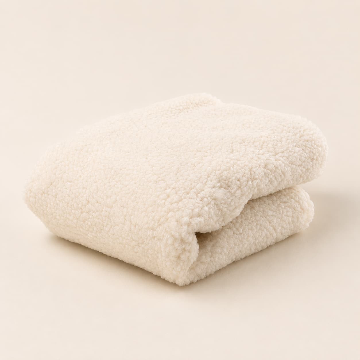Housse contour en mouton synthétique
